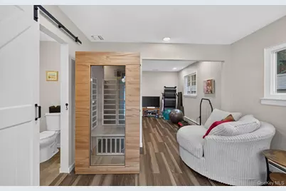 178 Montrose Drive, Port Jefferson Station, NY 11776 - Photo 28