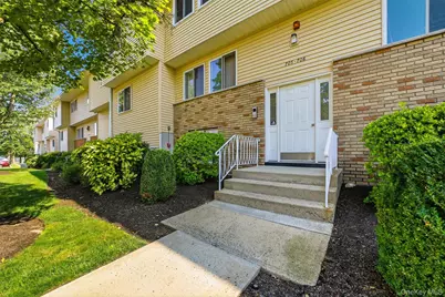 25 College Avenue #707, Nanuet, NY 10954 - Photo 4