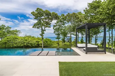 20 & 22 Hedges Banks Drive, East Hampton, NY 11937 - Photo 34