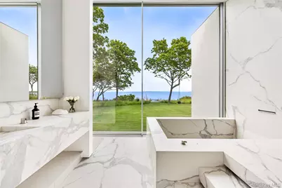 20 & 22 Hedges Banks Drive, East Hampton, NY 11937 - Photo 18