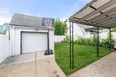 89-72 216th Street, Queens Village, NY 11427 - Photo 24