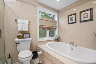 15 Eleanor Rd, Plainview, NY 11803 - Photo 18