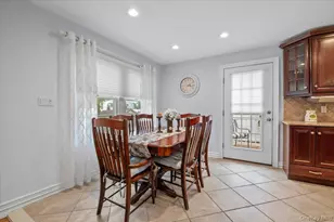 15 Eleanor Rd, Plainview, NY 11803 - Photo 14