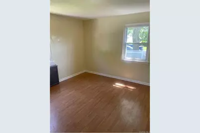64 Stuart Avenue, Valley Stream, NY 11580 - Photo 2