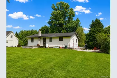 41 Buena Vista Avenue, Wallkill, NY 12589 - Photo 2