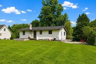 41 Buena Vista Ave, Wallkill, NY 12589 - Photo 2