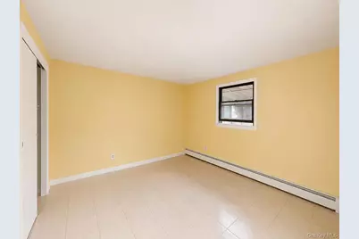 95 W Lake Drive, Lindenhurst, NY 11757 - Photo 28