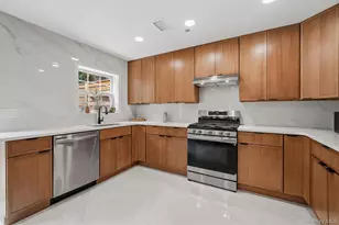 204 Watch Hill Dr, Tarrytown, NY 10591 - Photo 14