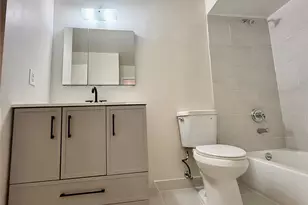 995 Jennings St, Bronx, NY 10460 - Photo 8