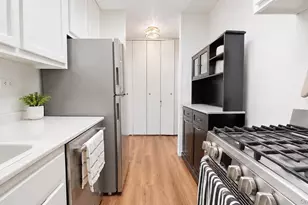 175-20 Wexford Terrace, Jamaica, NY 11432 - Photo 2