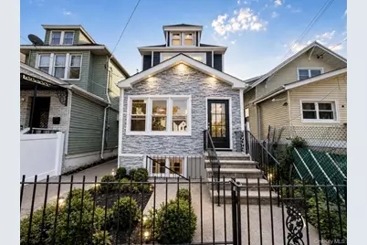 10754 125th Street, Richmond Hill, NY 11419 - Photo 1