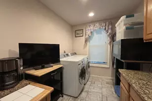 85-20 90th St, Woodhaven, NY 11421 - Photo 8
