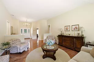 15 Brandywine Dr, East Setauket, NY 11733 - Photo 8