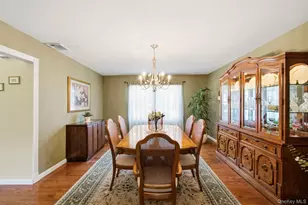 15 Brandywine Dr, East Setauket, NY 11733 - Photo 18