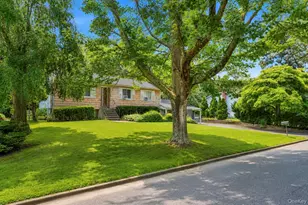 35 Hart St, Port Jefferson Station, NY 11776 - Photo 4