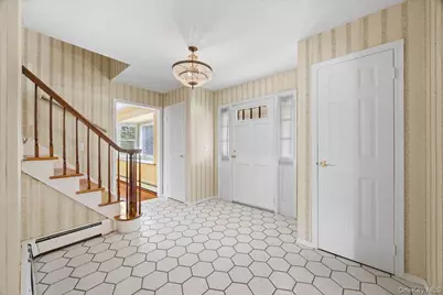 12 George Court, Miller Place, NY 11764 - Photo 4