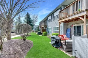 219 Medea Way, Central Islip, NY 11722 - Photo 20