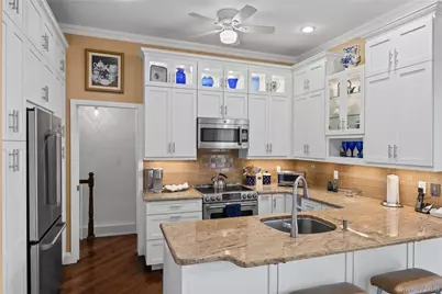 400 Noyack Road #E2, Southampton, NY 11968 - Photo 8