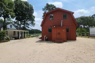 100 Reeves Bay Trail, Flanders, NY 11901 - Photo 10