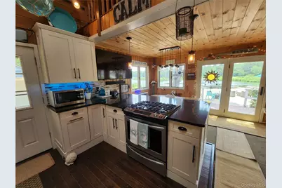 100 Reeves Bay Trail, Flanders, NY 11901 - Photo 40