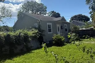 22 E Booker Ave, Wyandanch, NY 11798 - Photo 2