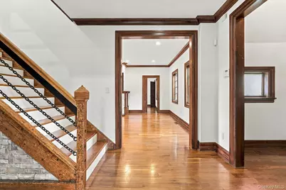 265 Old Mamaroneck Road, White Plains, NY 10605 - Photo 6