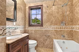 265 Old Mamaroneck Rd, White Plains, NY 10605 - Photo 20
