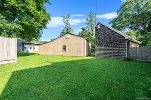 193 McKay Rd, Huntington Station, NY 11746 - Photo 6