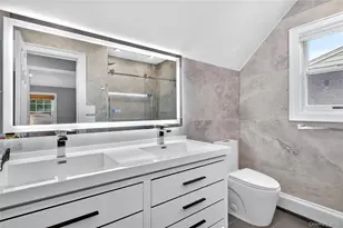 38 Laurel St, Garden City, NY 11530 - Photo 18