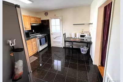55 Canfield Avenue, Yonkers, NY 10710 - Photo 8