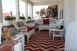 24 Oswego Ave, Long Beach, NY 11561 - Photo 2