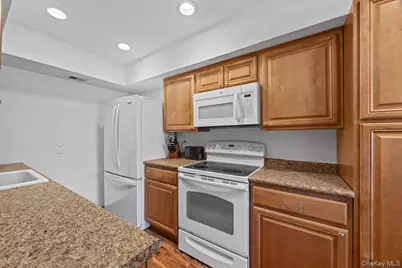 21 Alhambra Drive, Oceanside, NY 11572 - Photo 10