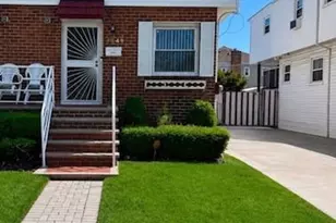 1349 E 103rd St, Brooklyn, NY 11236 - Photo 2