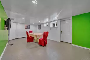 195 Alabama Ave, Hempstead, NY 11550 - Photo 22
