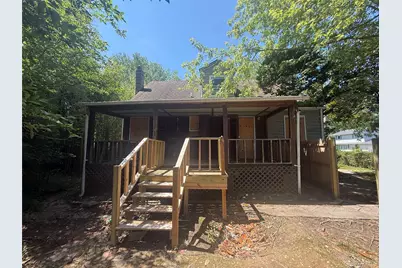 57 Clinton Avenue, Patchogue, NY 11772 - Photo 2