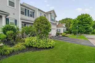 12 Brighton Dr, Newburgh, NY 12550 - Photo 2