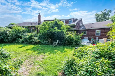 893 Gardiner Drive, Bay Shore, NY 11706 - Photo 6