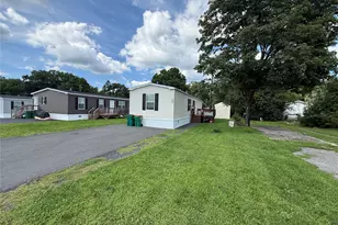 755 Tarrytown Ln, Walden, NY 12586 - Photo 16