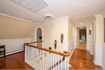 34 Albemarle Road, Westbury, NY 11590 - Photo 30