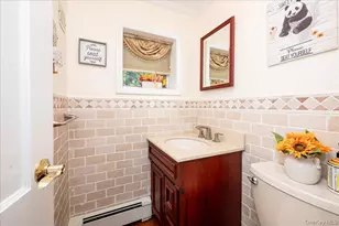 34 Albemarle Rd, Westbury, NY 11590 - Photo 24
