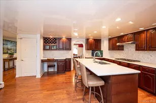 34 Albemarle Rd, Westbury, NY 11590 - Photo 12