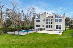 16125 Soundview Ave, Southold, NY 11971 - Photo 6