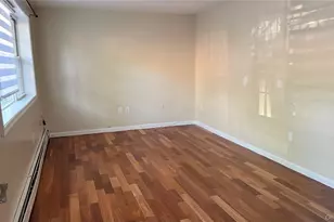 25-08 81st St, East Elmhurst, NY 11370 - Photo 4