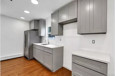 116 E Booker Avenue, Wyandanch, NY 11798 - Photo 8
