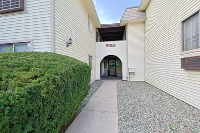 25 Village Park Drive #2F, Fishkill, NY 12524 - Photo 1