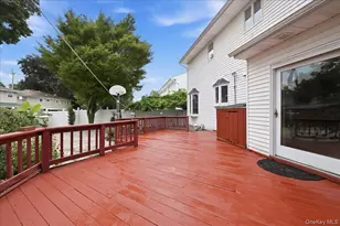 701 Hoover St, North Bellmore, NY 11710 - Photo 36