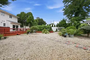 701 Hoover St, North Bellmore, NY 11710 - Photo 40