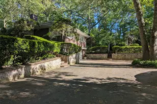28 Brookfield Rd, Northport, NY 11768 - Photo 36
