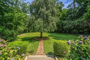 84 Bayville Rd, Locust Valley, NY 11560 - Photo 20