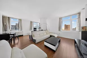 40-26 College Point Blvd, Flushing, NY 11354 - Photo 4